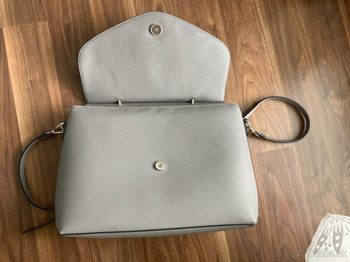 Šedá kabelka - 5