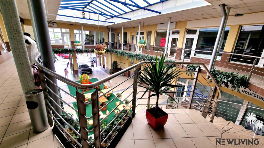 POLYFUNKČNÝ OBJEKT v Topoľčanoch NA PREDAJ - 5