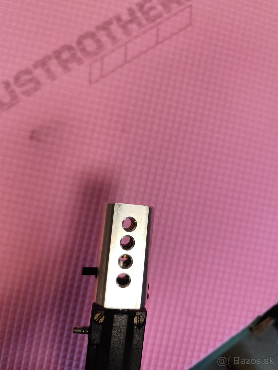 Lov 21 CO2 pištoľ 4,5mm - 5