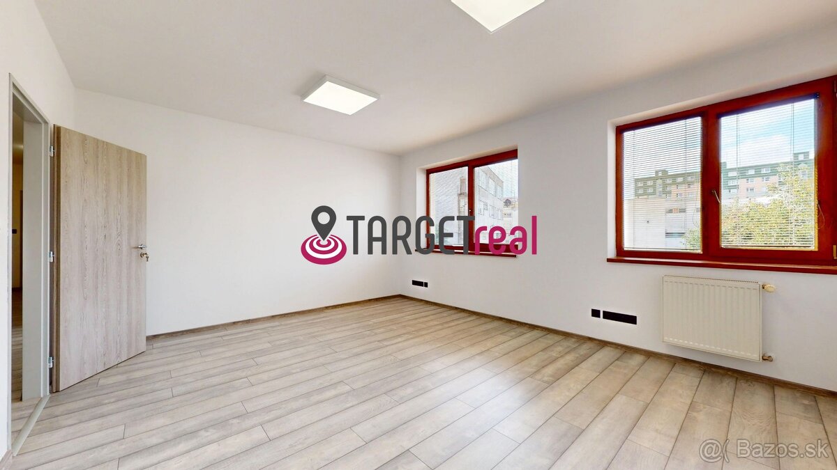 Na predaj, administratívny priestor, 22m², Púchov - 5