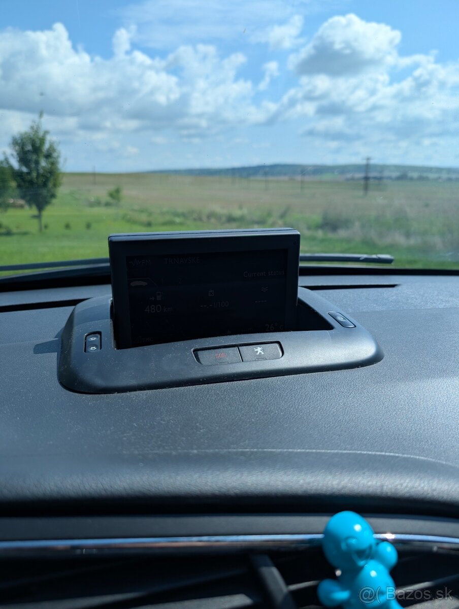 Peugeot 3008 1,6 HDi - 5