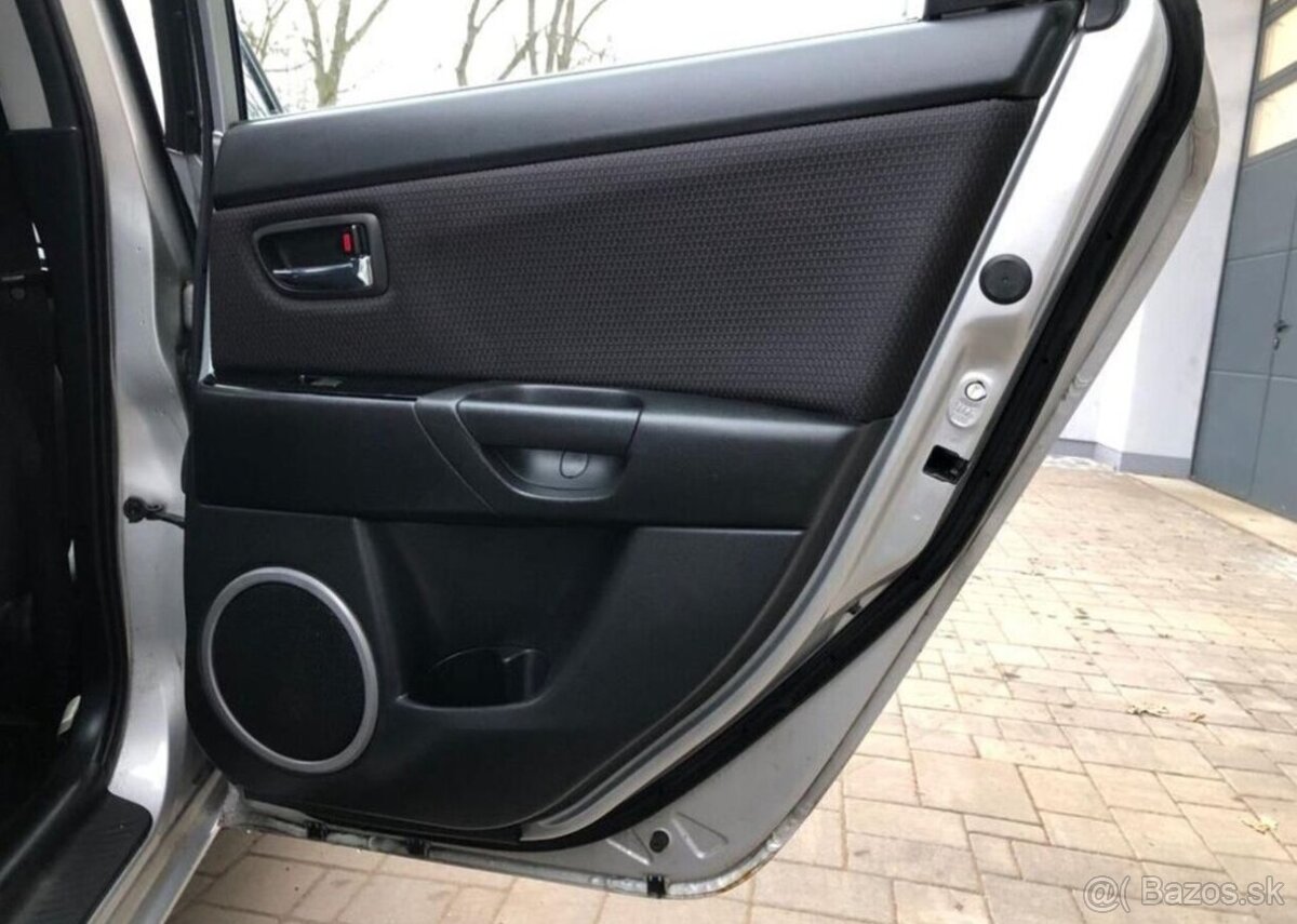 Mazda 3 1.6i Sport Active benzín manuál 77 kw - 5