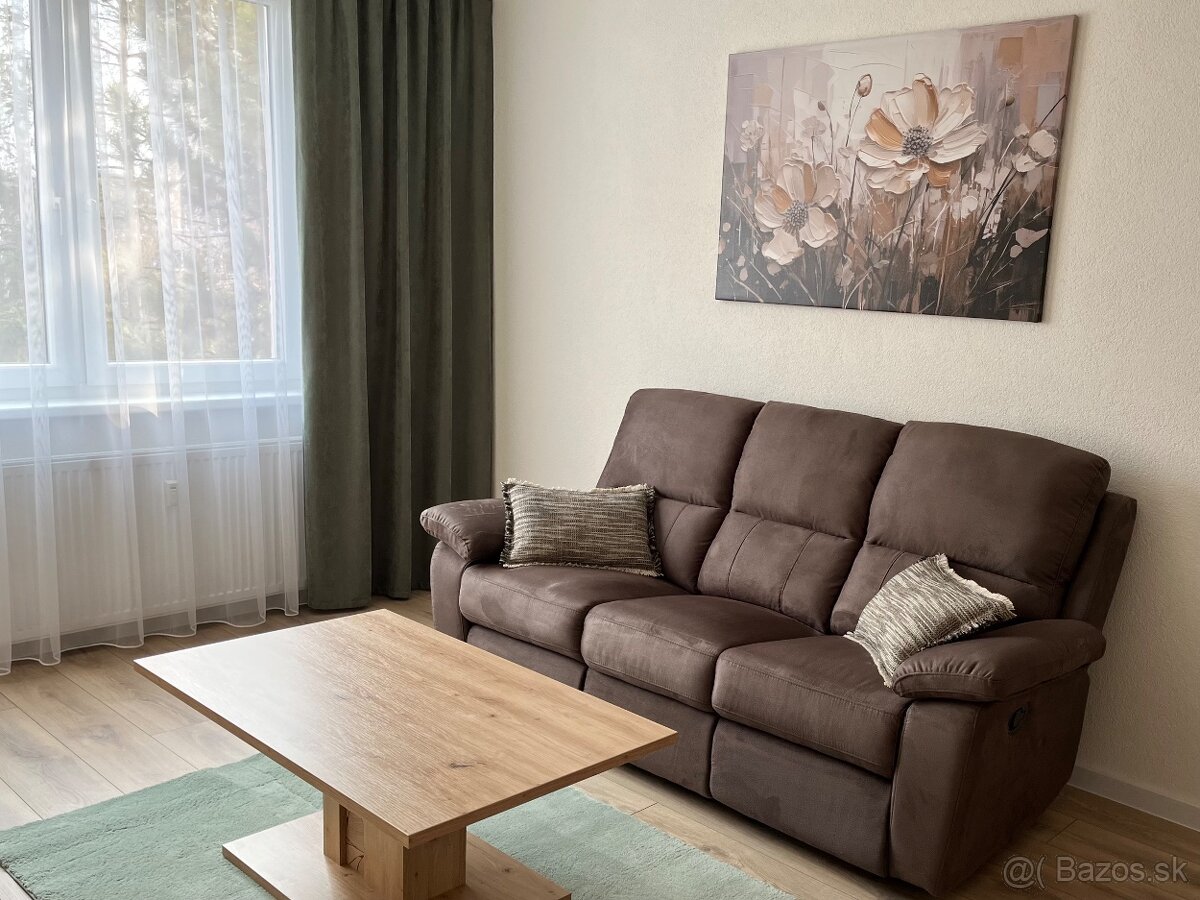 Prenájom 2-izbový byt - 5