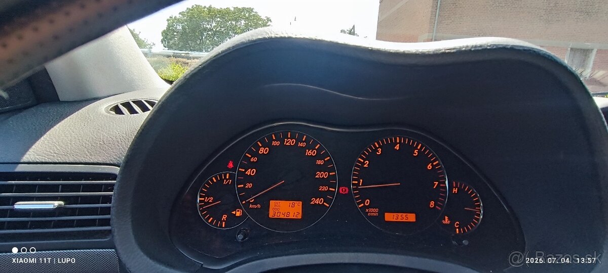 Toyota Avensis T25 1,8 - 5