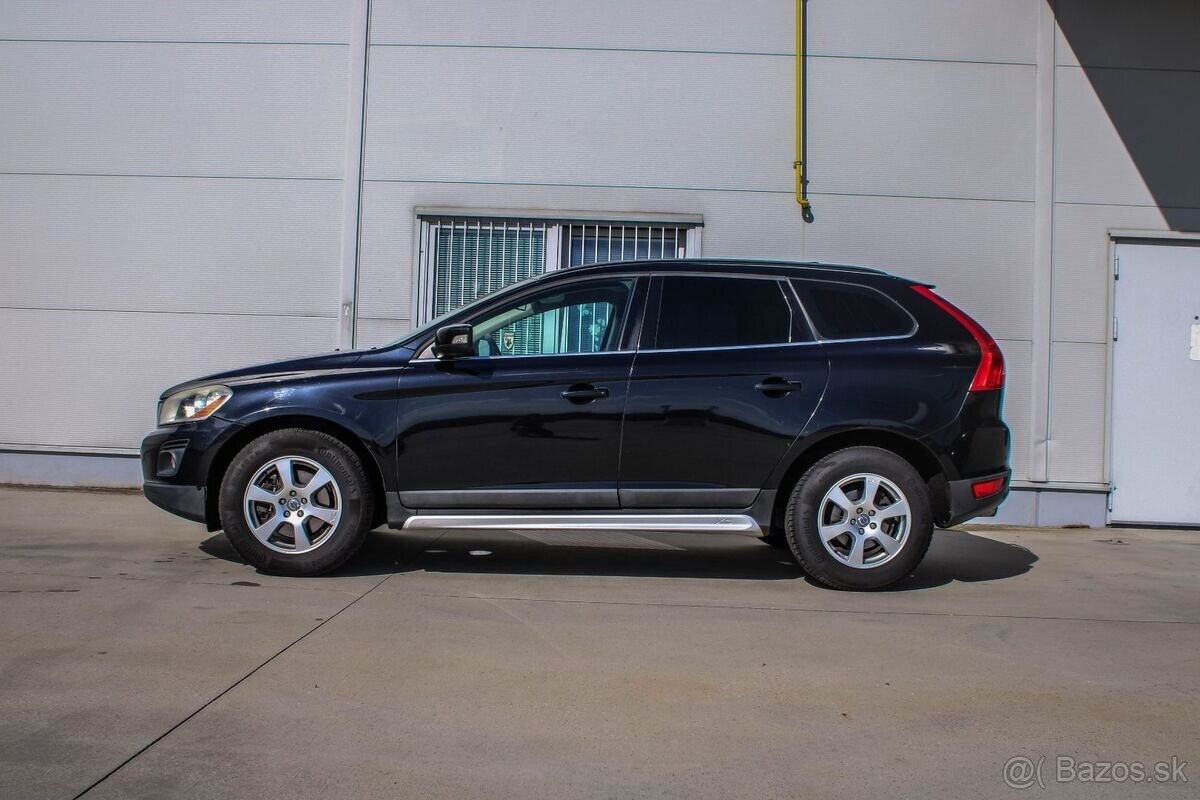 Volvo XC60 D5 AWD 4X4 - 5