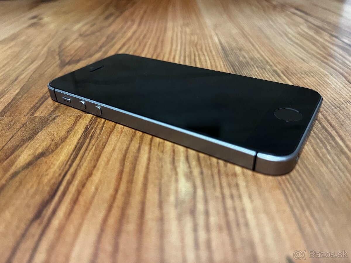 Iphone SE 2016 - 5