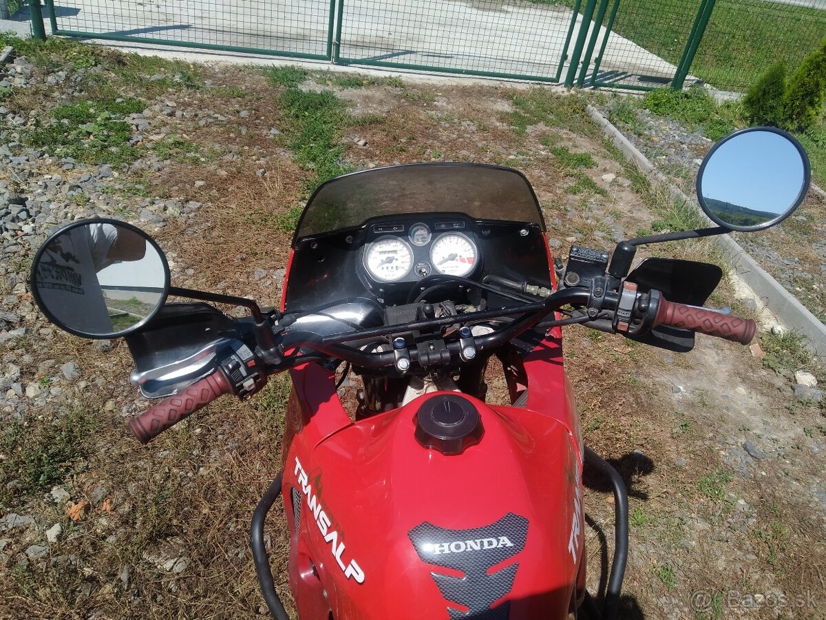Honda Transalp 600