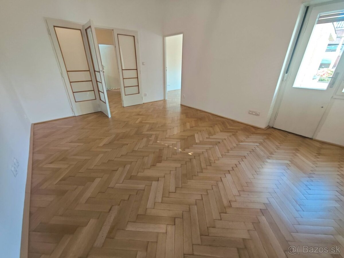 4 izbový priestor na prenájom, KE centrum - 5