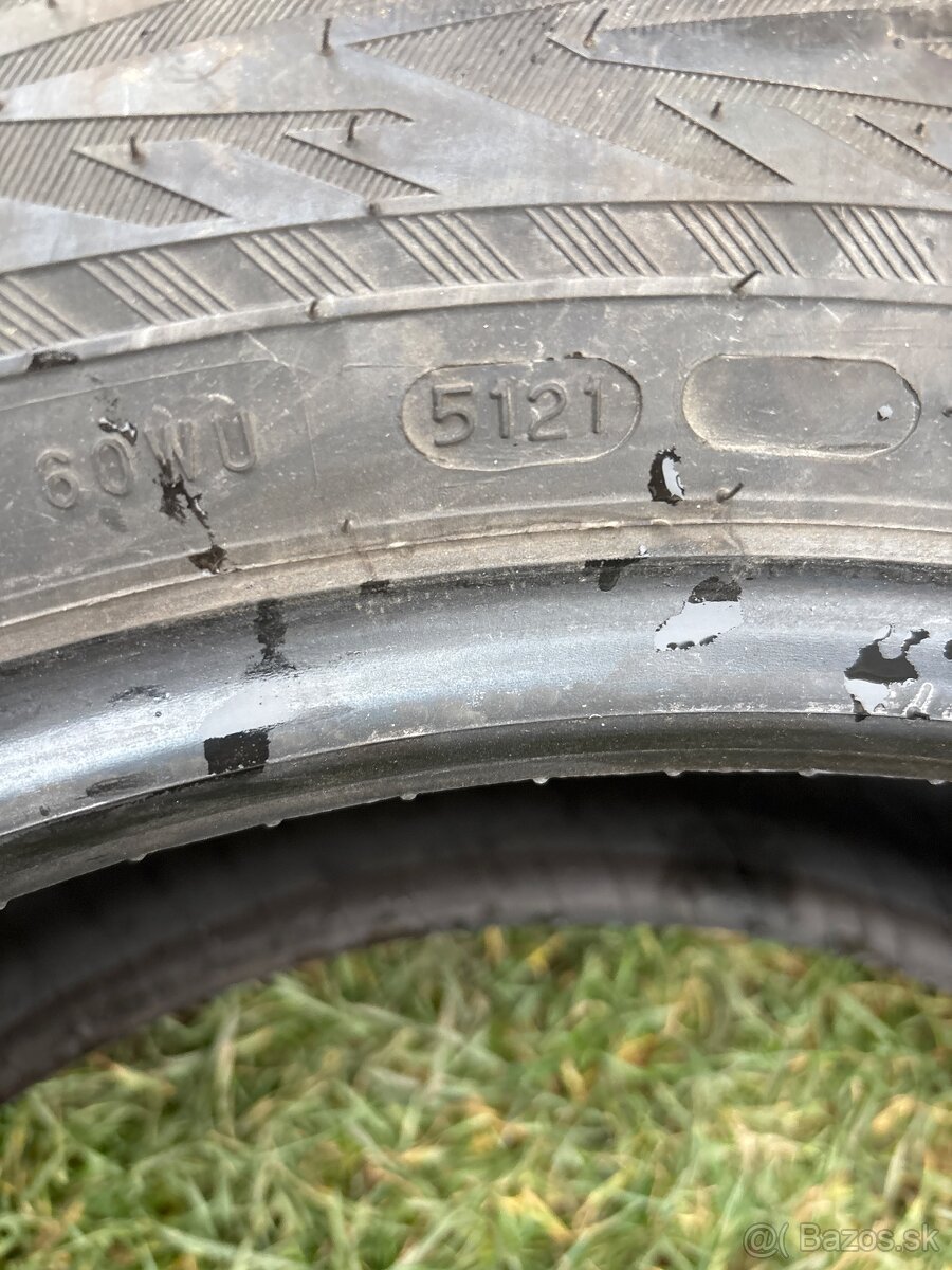 Zimne pneu 235 55 R19 Nokian - 5