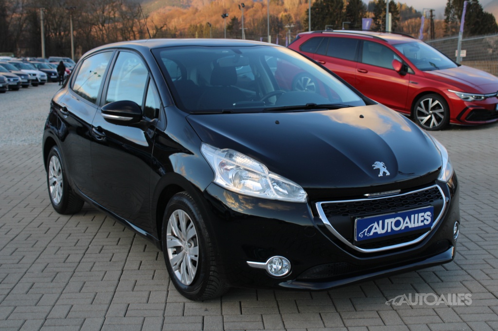 Peugeot 208 1,4 i 16V + LPG 70 kW - 5