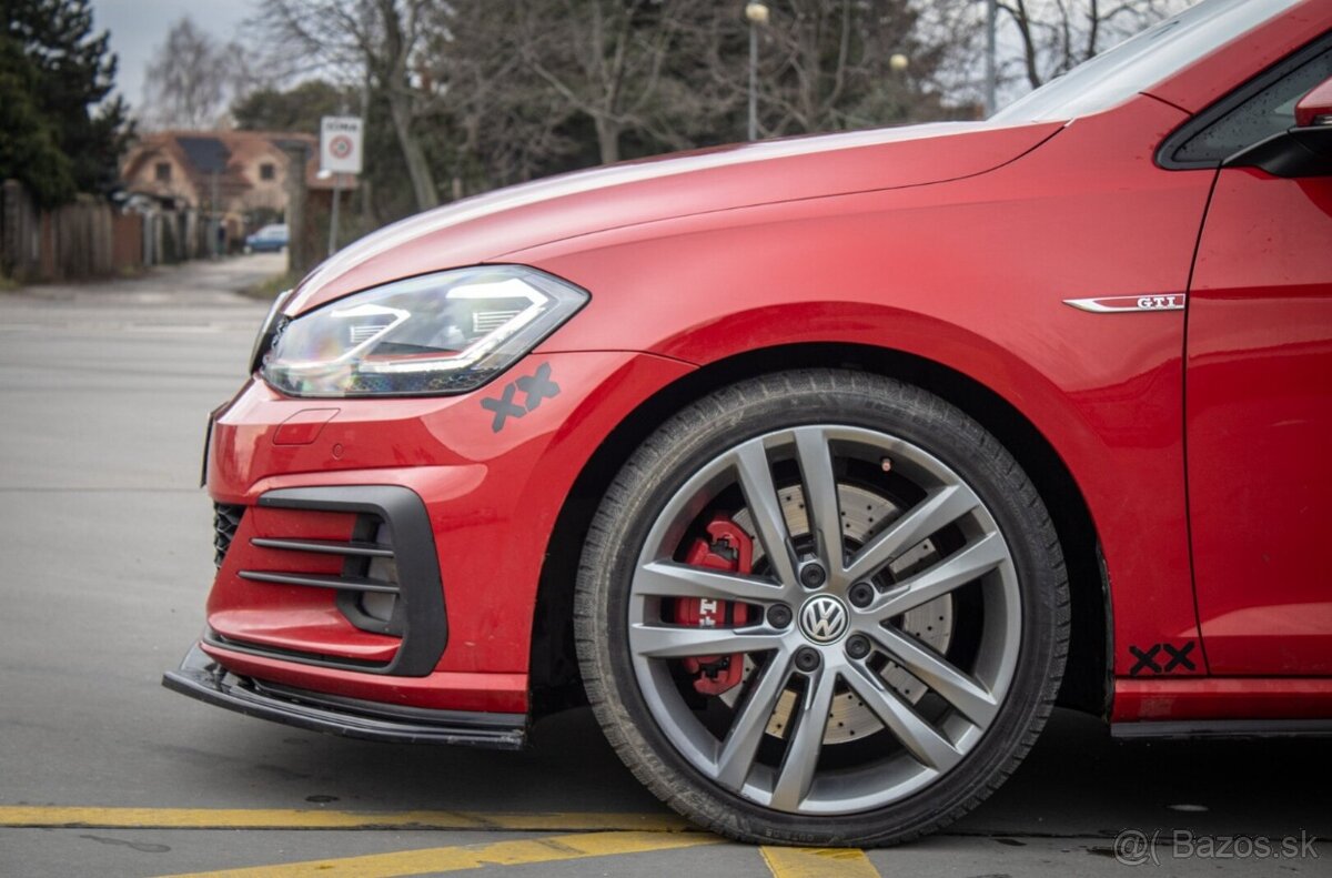 Volkswagen Golf GTI Performance 2.0 TSI 180kW - 5