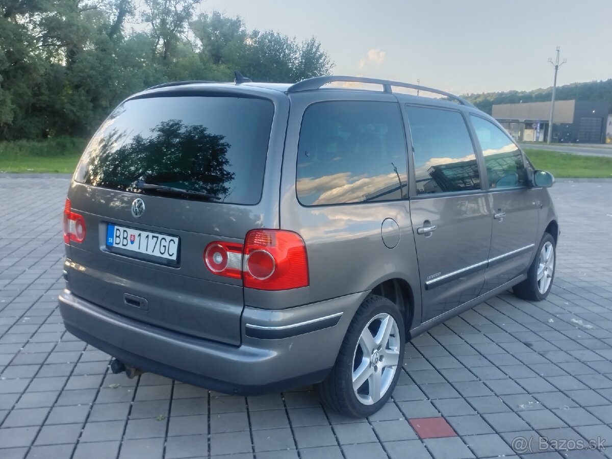 Volkswagen Sharan 2.0Tdi 7miestne - 5