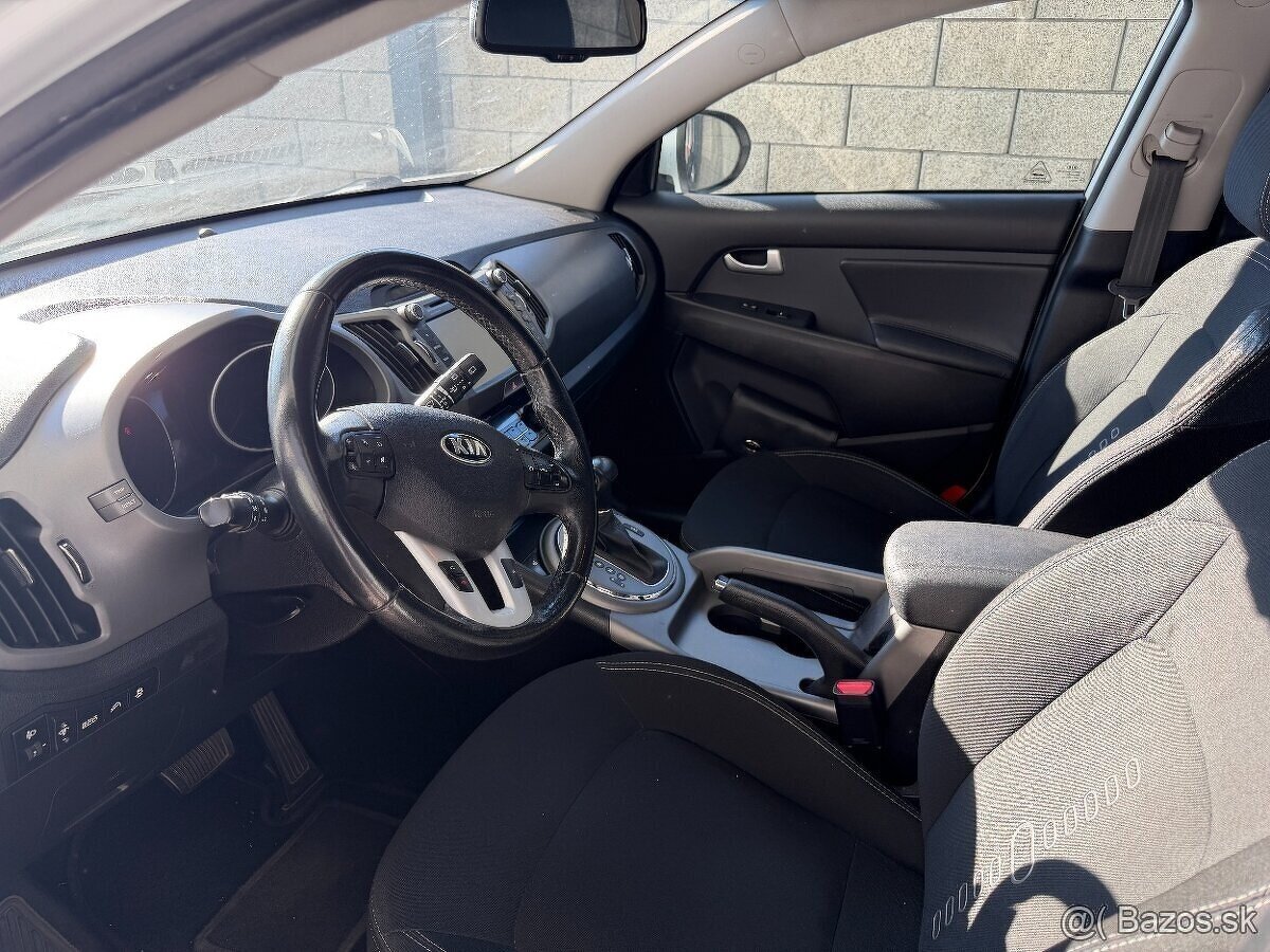 Kia SPORTAGE facelift 2014 2.0 CRDI PLATINUM - 5