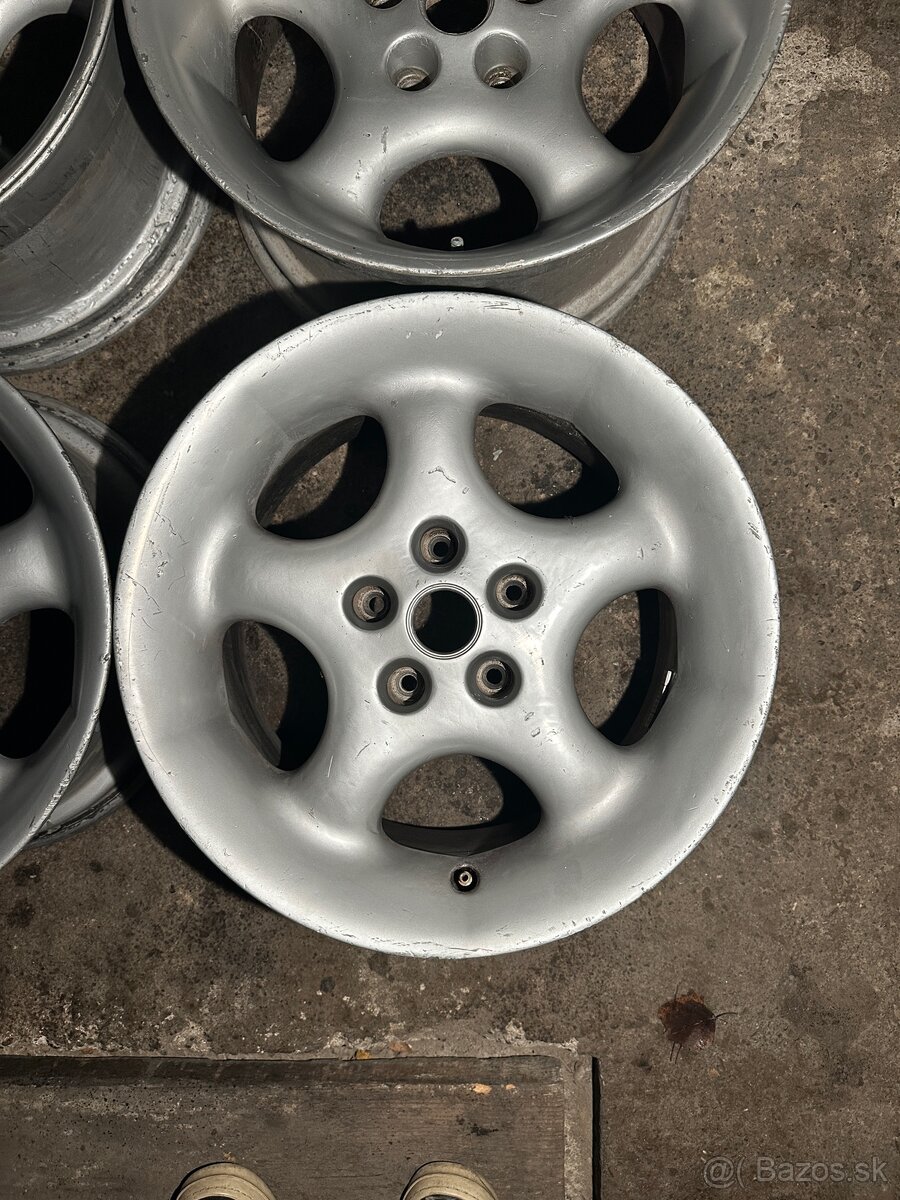 Fondmetal top1 R17 5x120 - 5