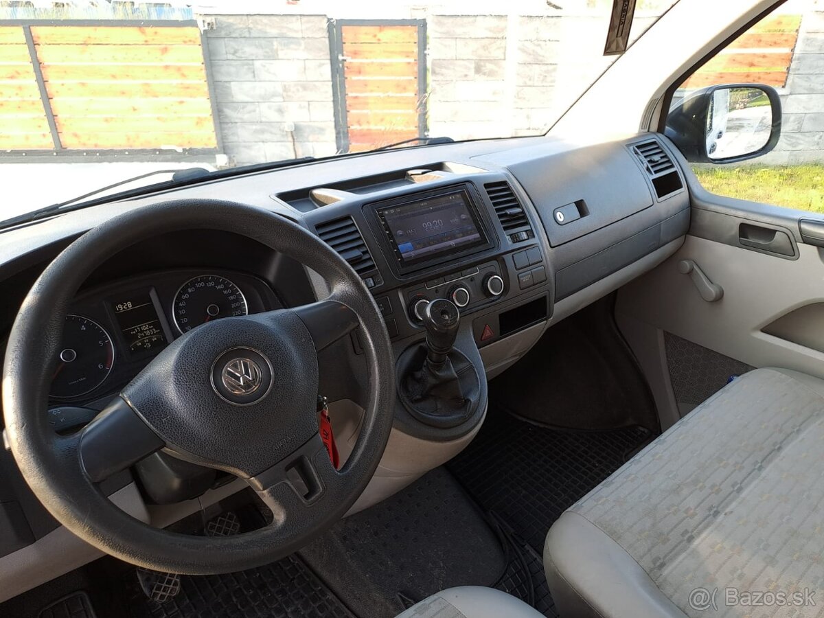 VW Transporter T5 - 5