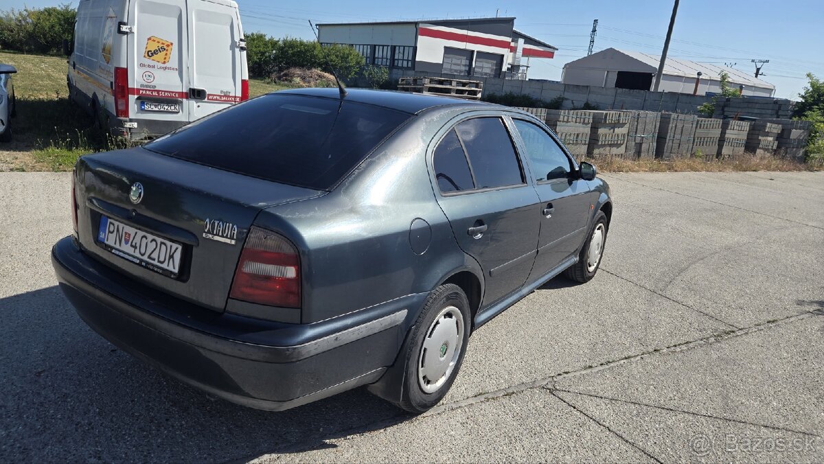 Skoda octavia 1- 1.6 benzin - 5