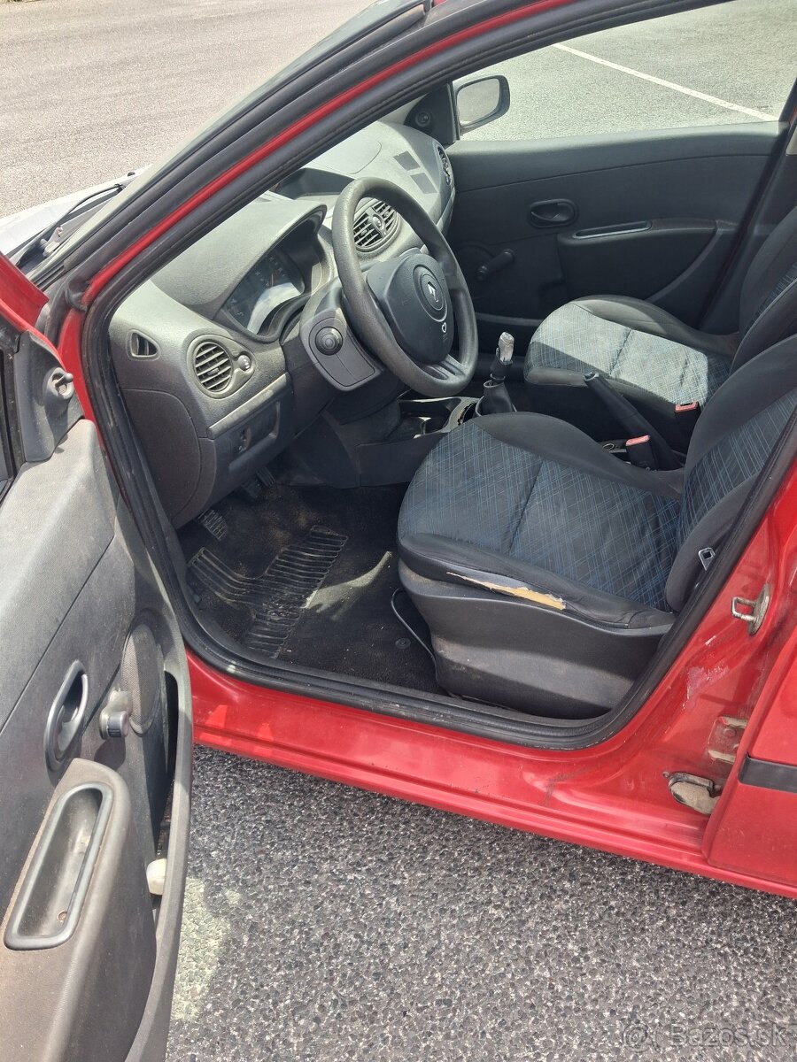 Renault Clio Grandtour 1.2 - 5