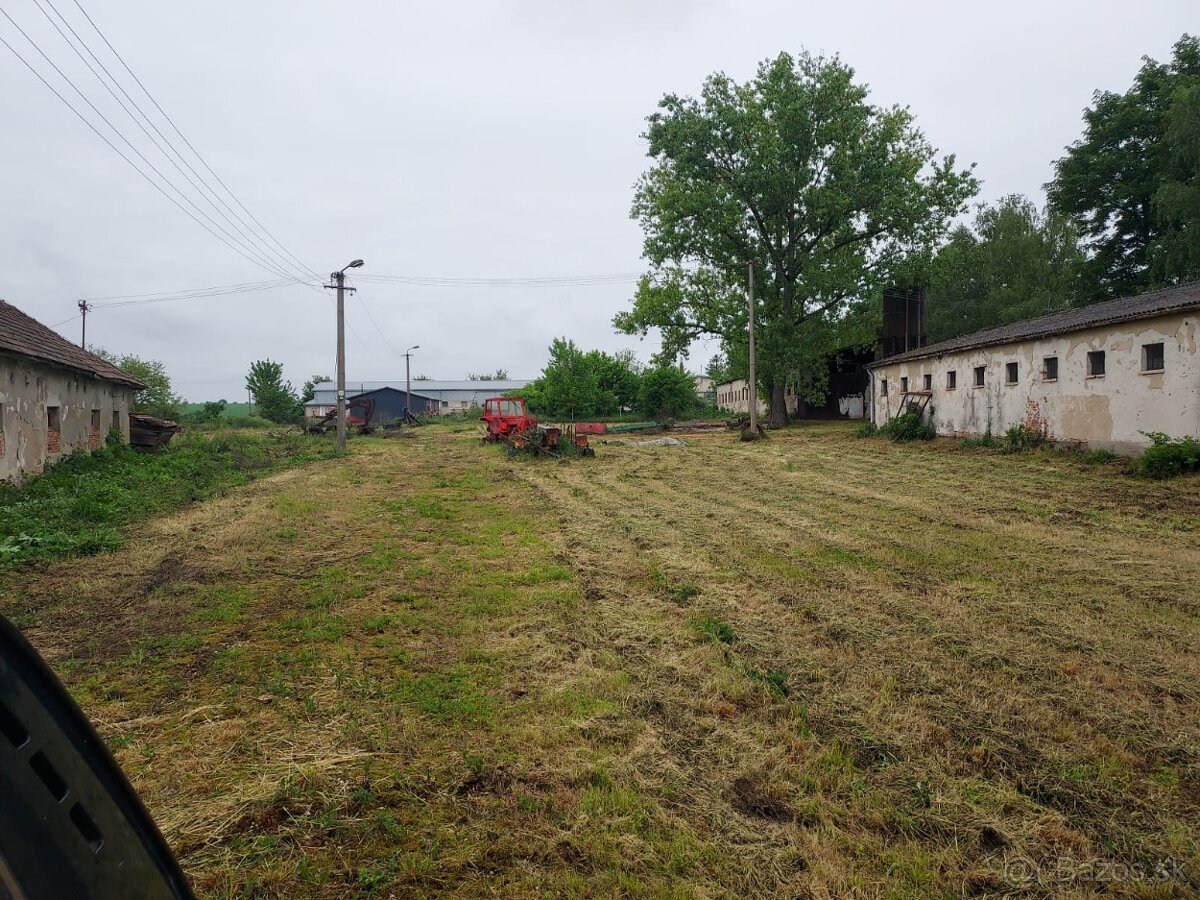 Areál družstva 1,1 ha - predaj/prenájom - 5