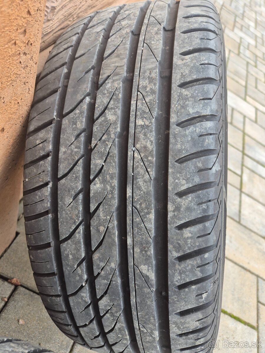 Kolesa 245/45 R19 - 5