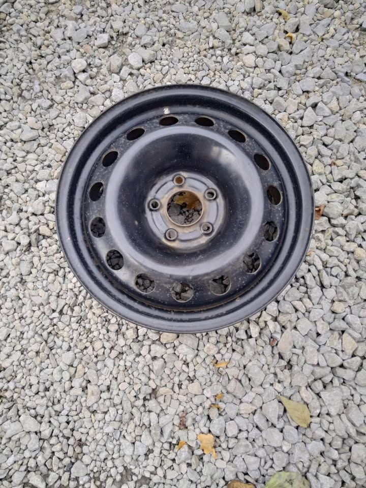 16" FIAT,OPEL + zimné pneu. - 5
