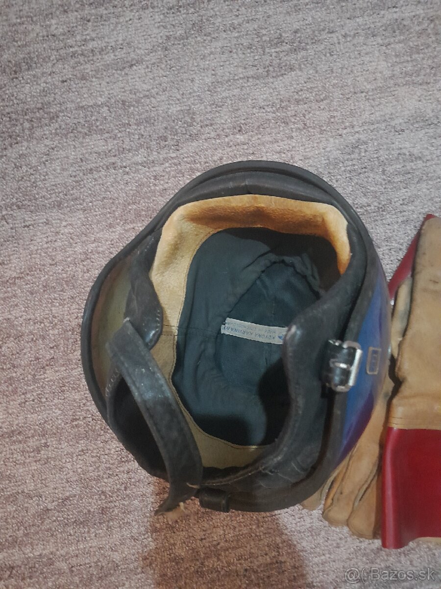 Predam retro PRILBU a rukavice - 5