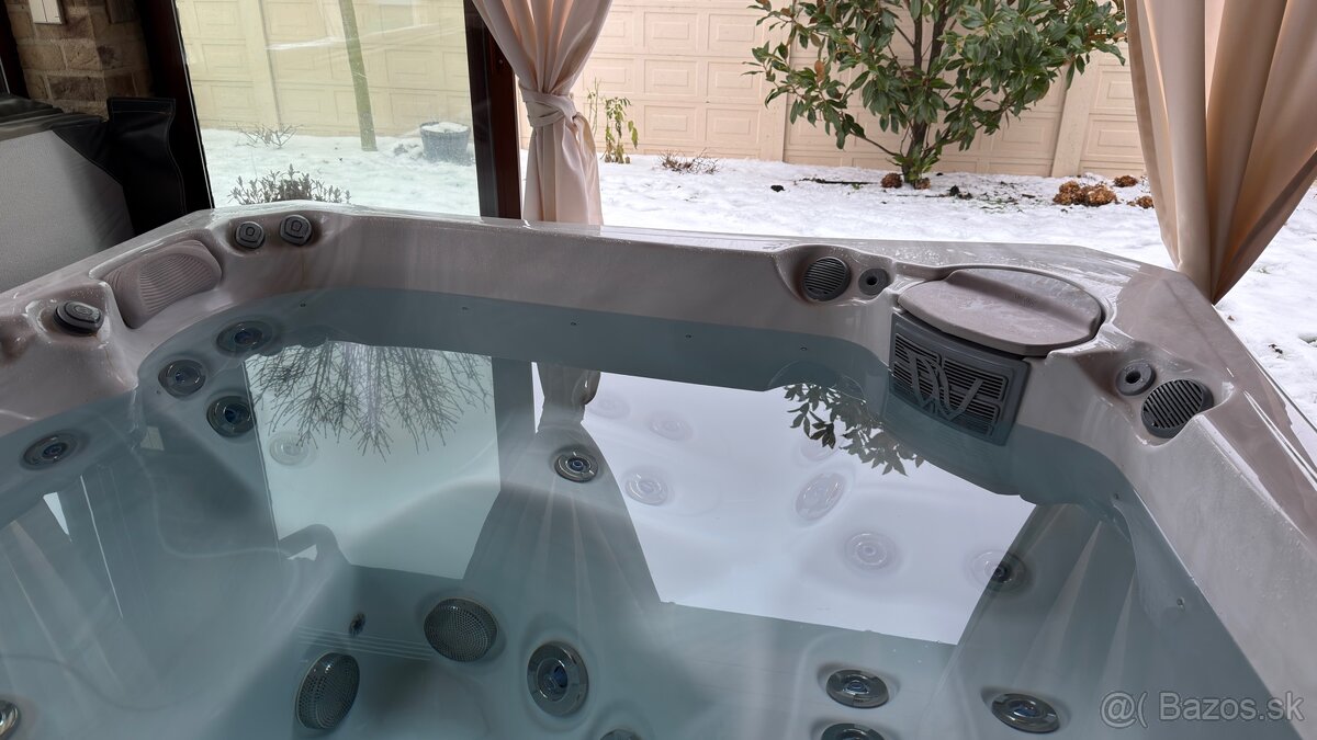 Na predaj vírivka Wellis Palermo - 5