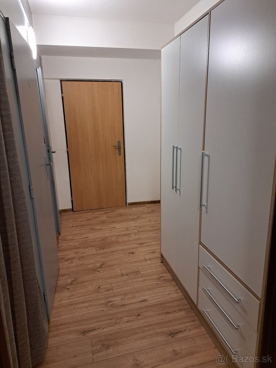Prenájom 1 izbový byt - 5