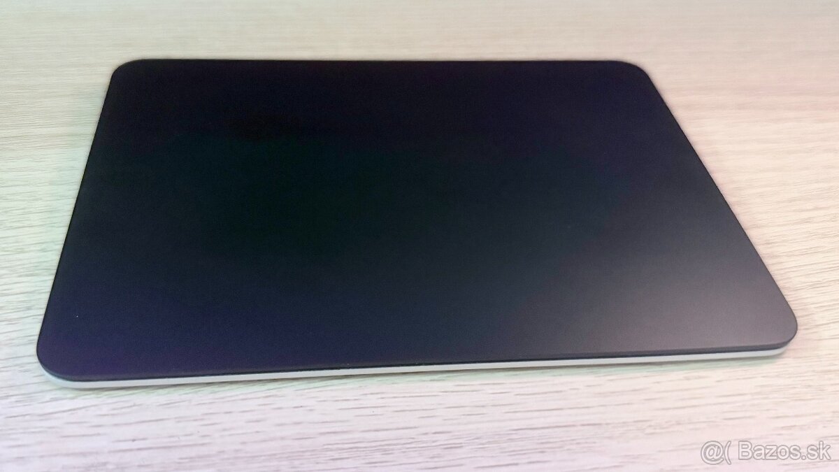 Apple Magic Trackpad 2024 – Čierny - 5