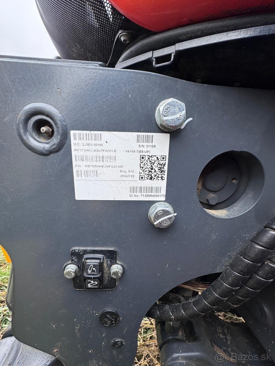 Traktor Kubota M7173 Premium KVT - 5