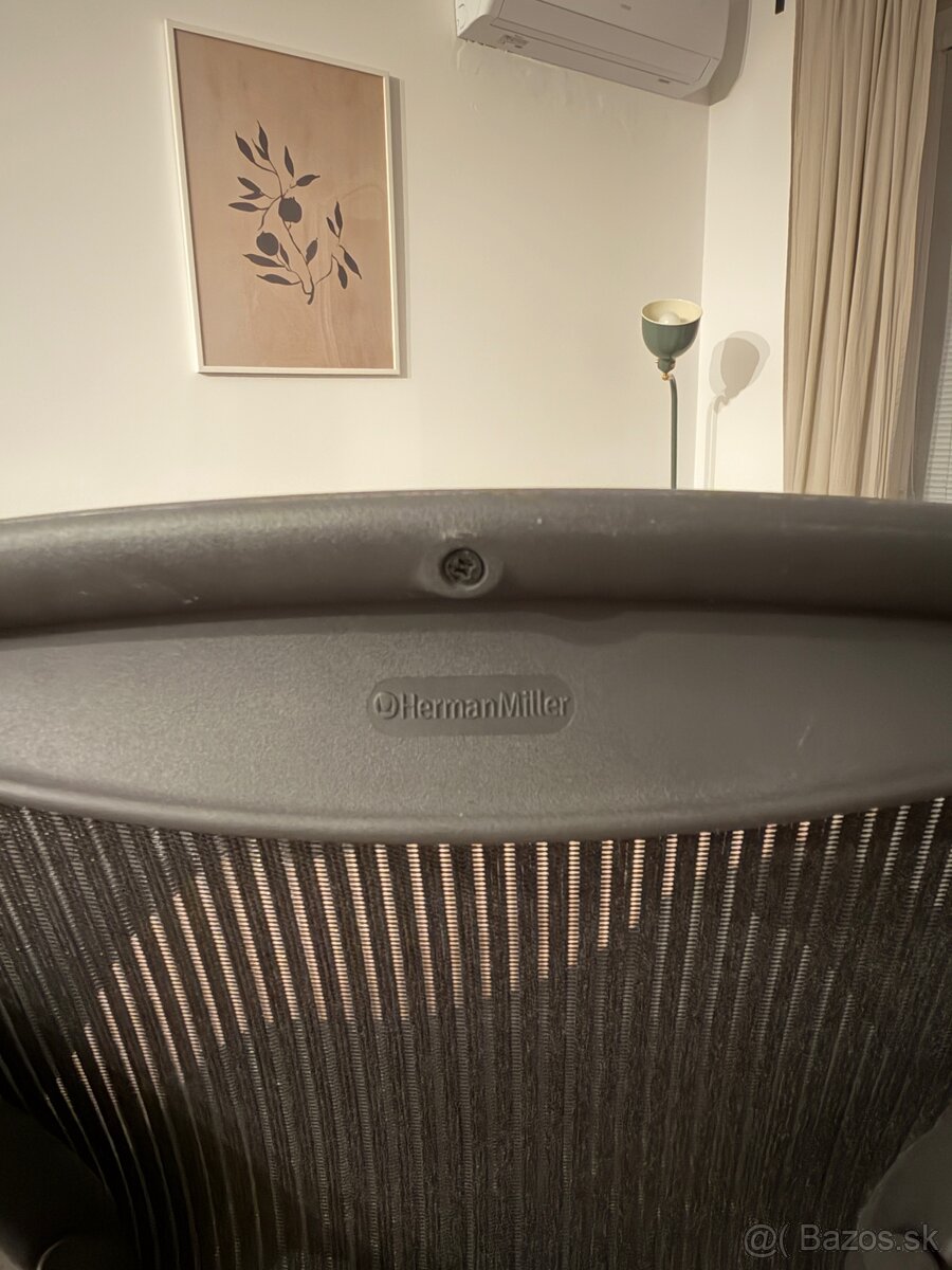Herman Miller Aeron Stool - 5
