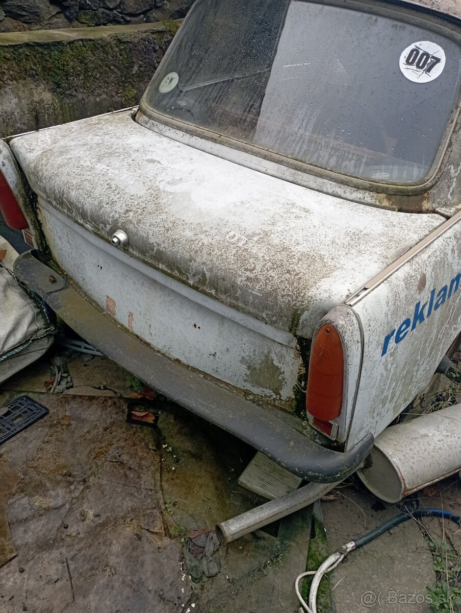 TRABANT 601 - 5
