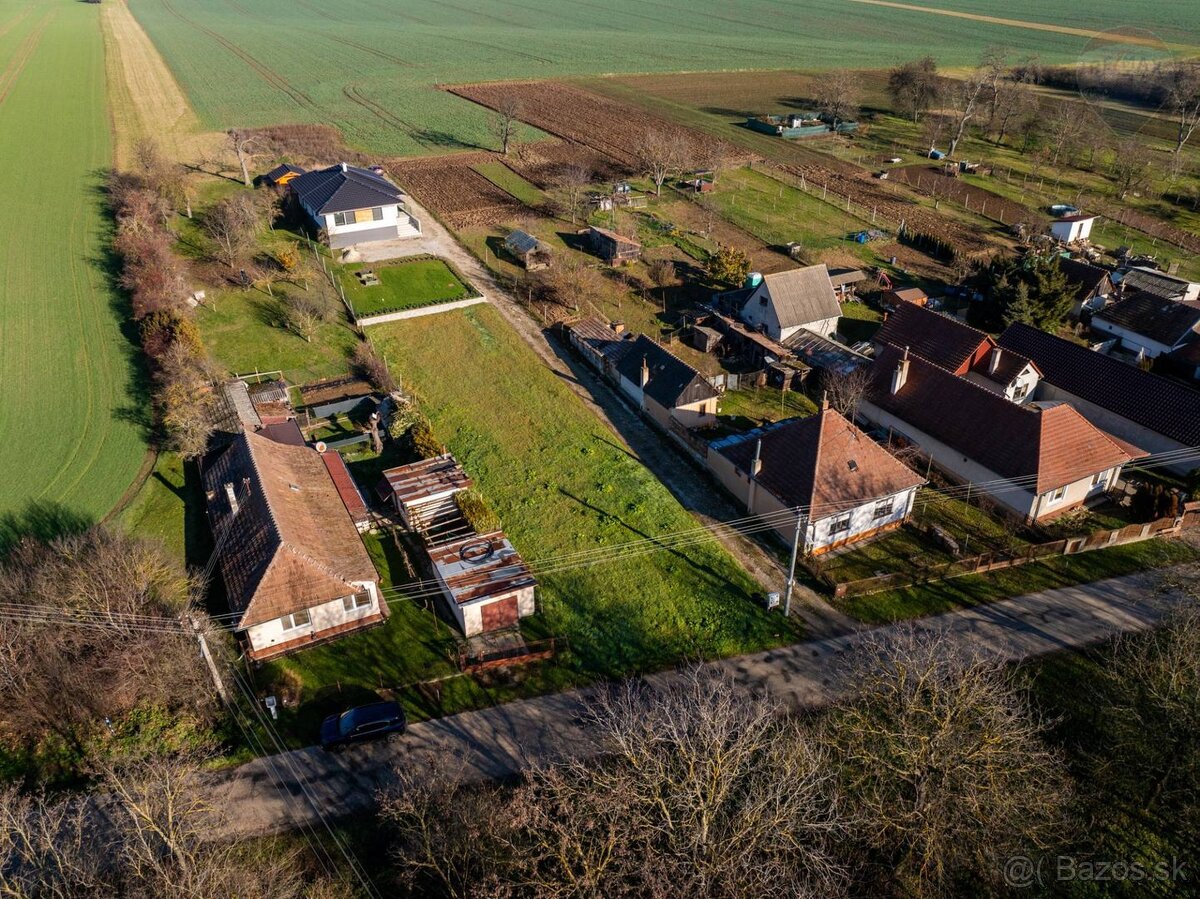 Predaj stavebný pozemok 638m2 Nové Sady časť Kotrbál - 5