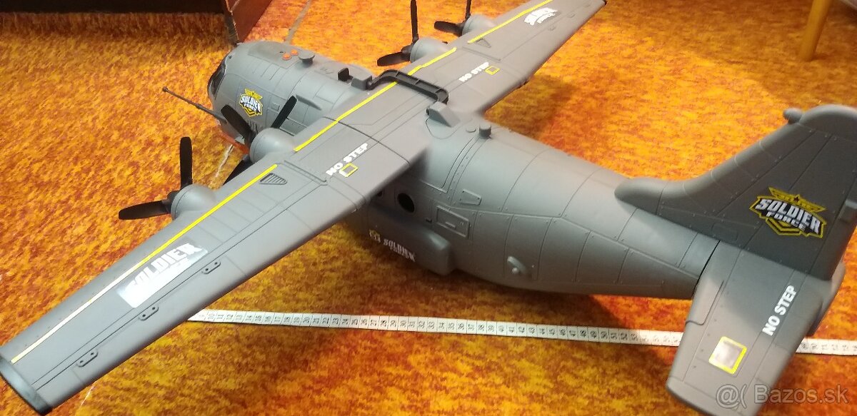 Vrtulove lietadlo velke - 5