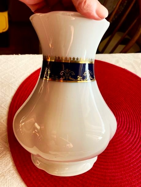 Zlatená starožitná váza - 5