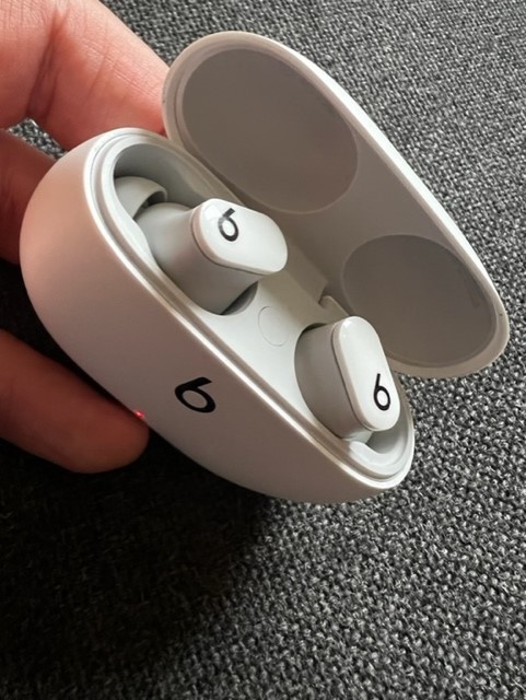 Apple slúchadlá Beats Studio Buds BIELE /SUPER CENA/ - 5