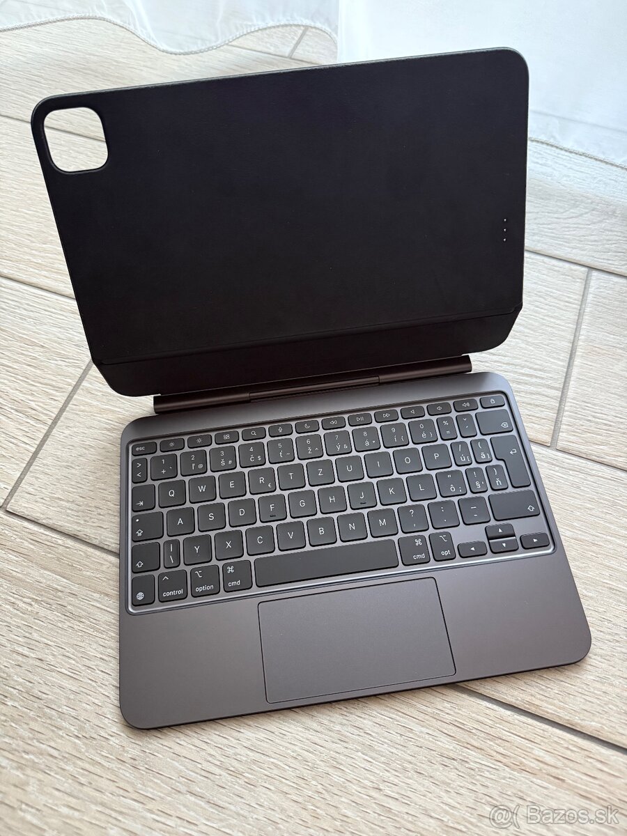 Magic Keyboard pre iPad Pro 11 black - 5