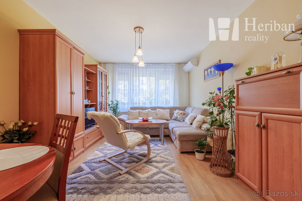 3izb.byt,79m2,s parkovacím miestom,Komenského ul,Staré Mesto - 5