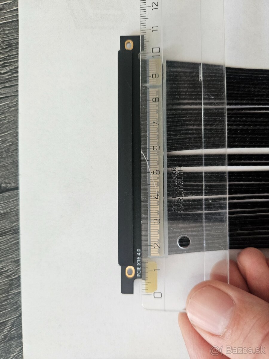 PCIe 4.0 x16 riser cable - kabel na grafiku - 5