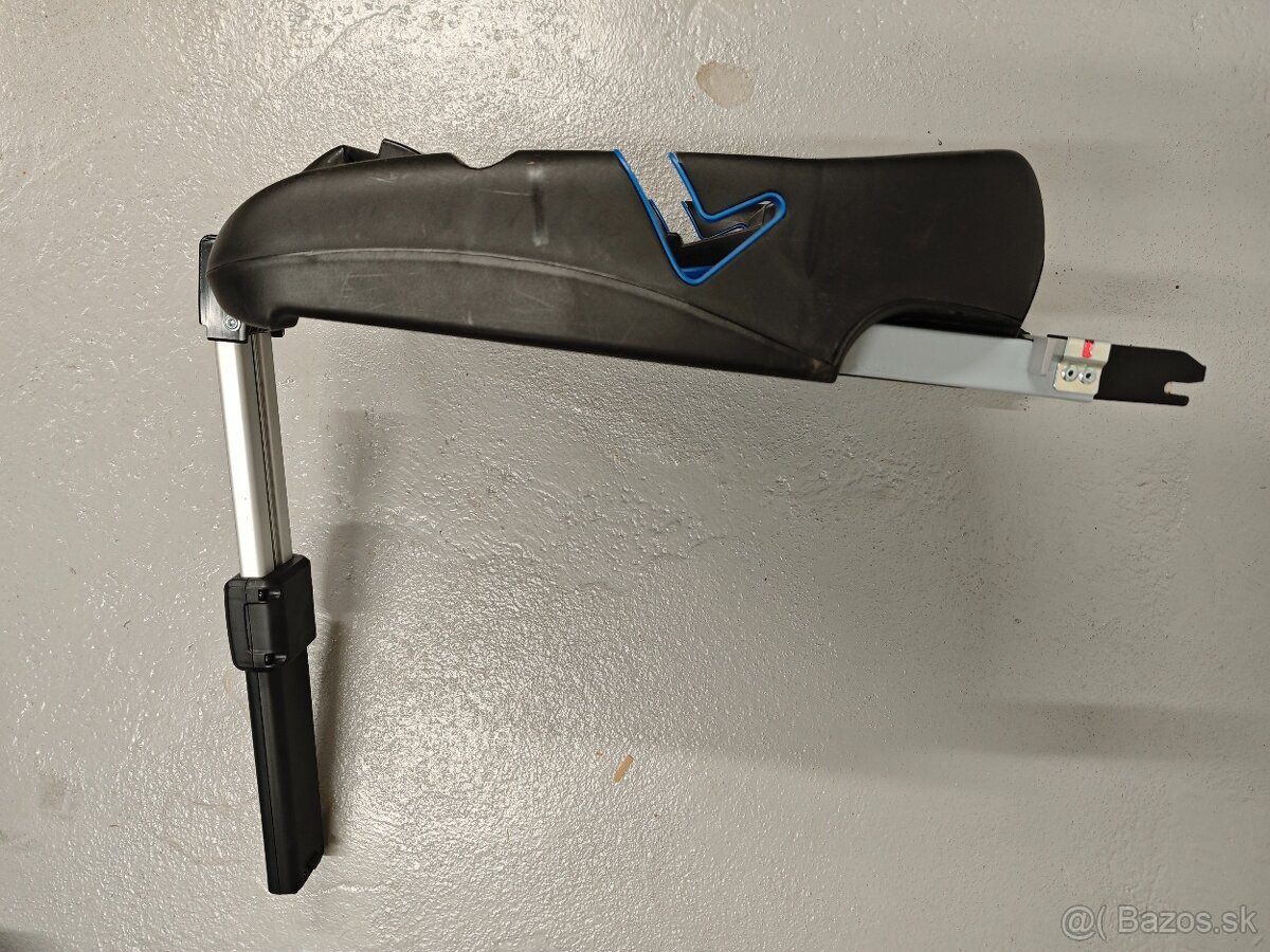 Predám detskú autosedačku + 2x základňu Isofix - 5