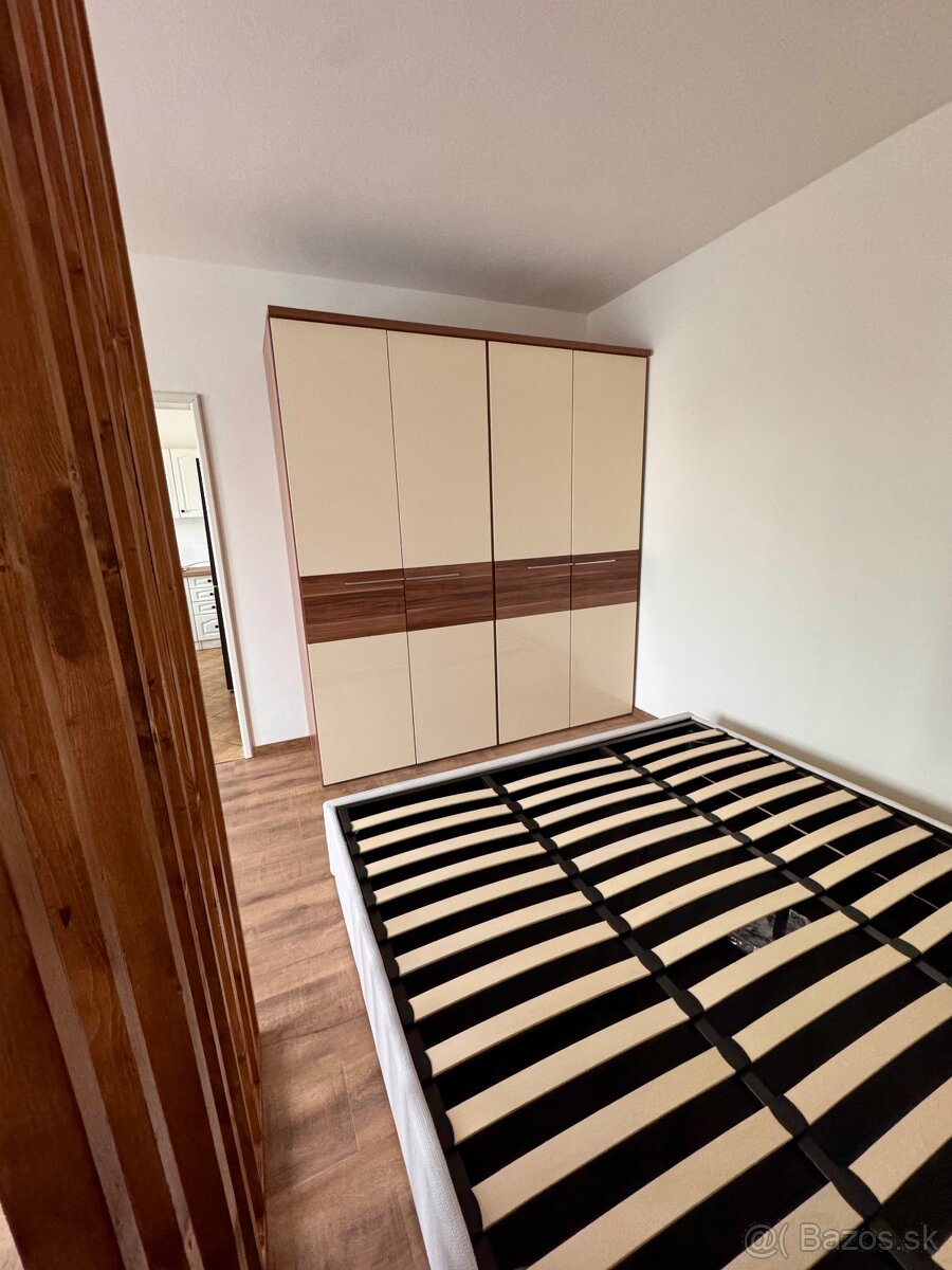 Veľký 1 izbový byt Podbreziny - 5