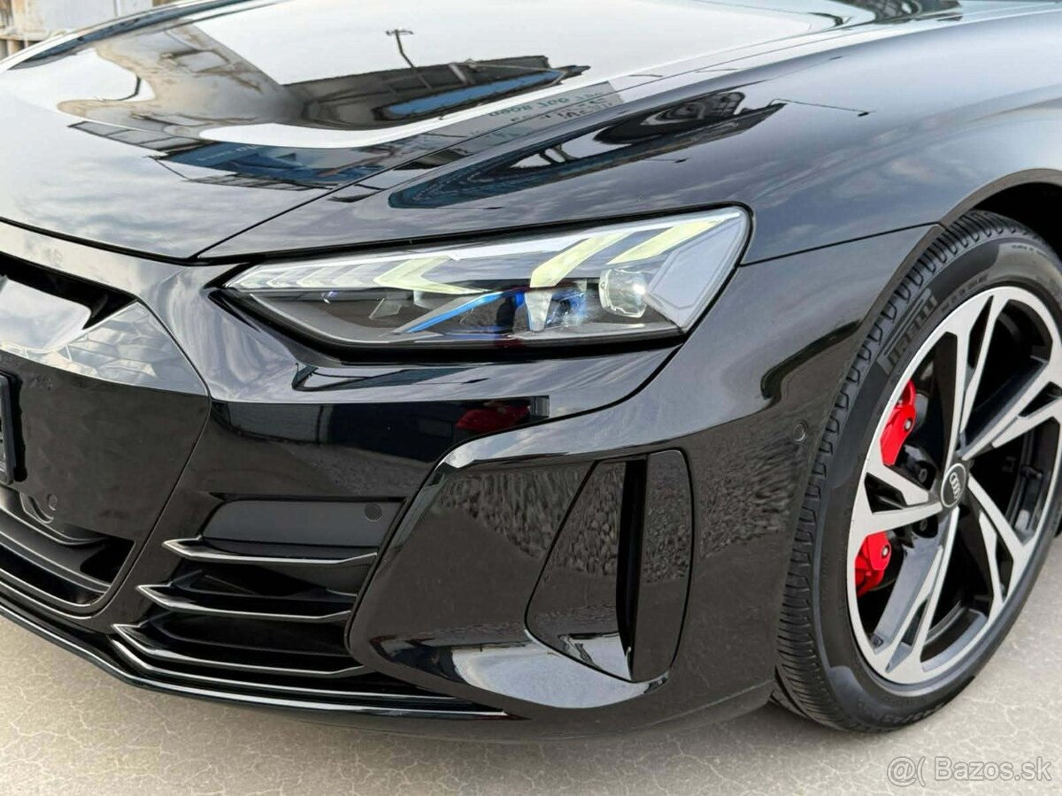 Audi E-tron GT S-LINE-BLACK EDITION QUATTRO - 5