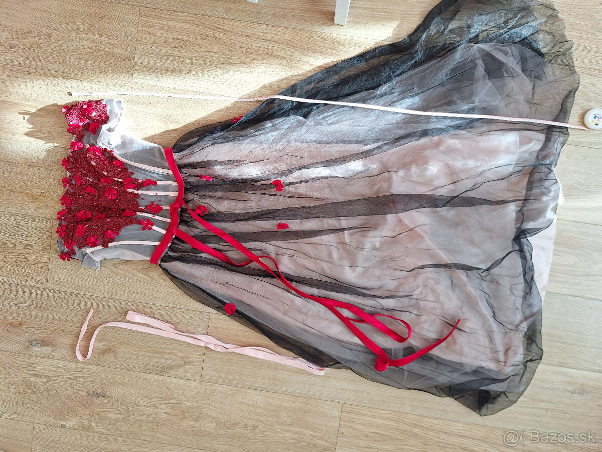 Nove plesove saty S-M vhodne aj na maskarny bal - 5