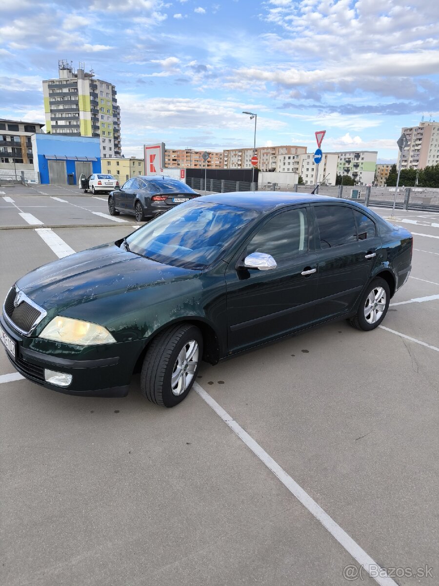 Škoda Octavia 2 1.6 MPI - 5