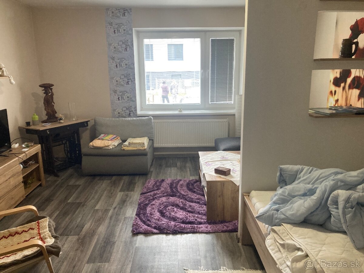 Rodinny dom po čiastočnej rekonštrukcii Zakopčie - 5