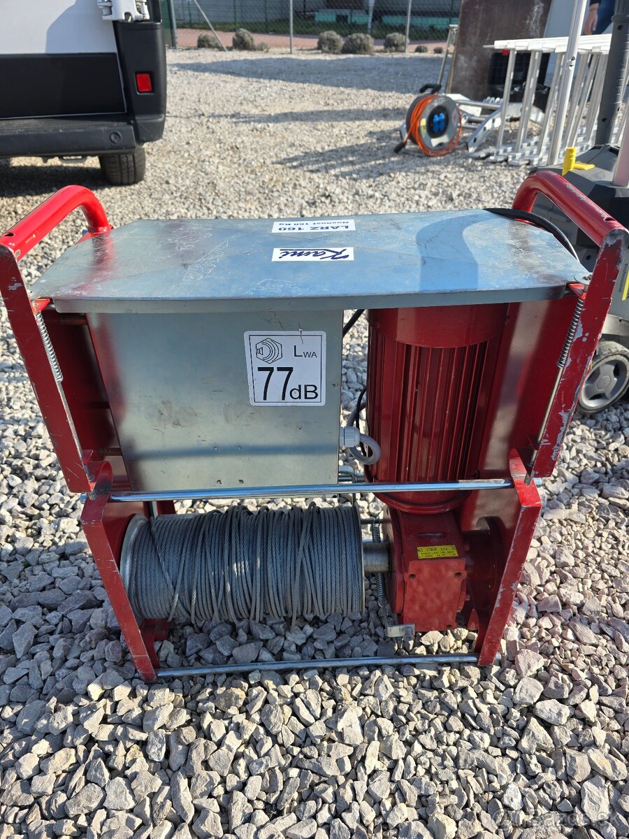 Predám strešny výťah LARZ 160, 12m - 5