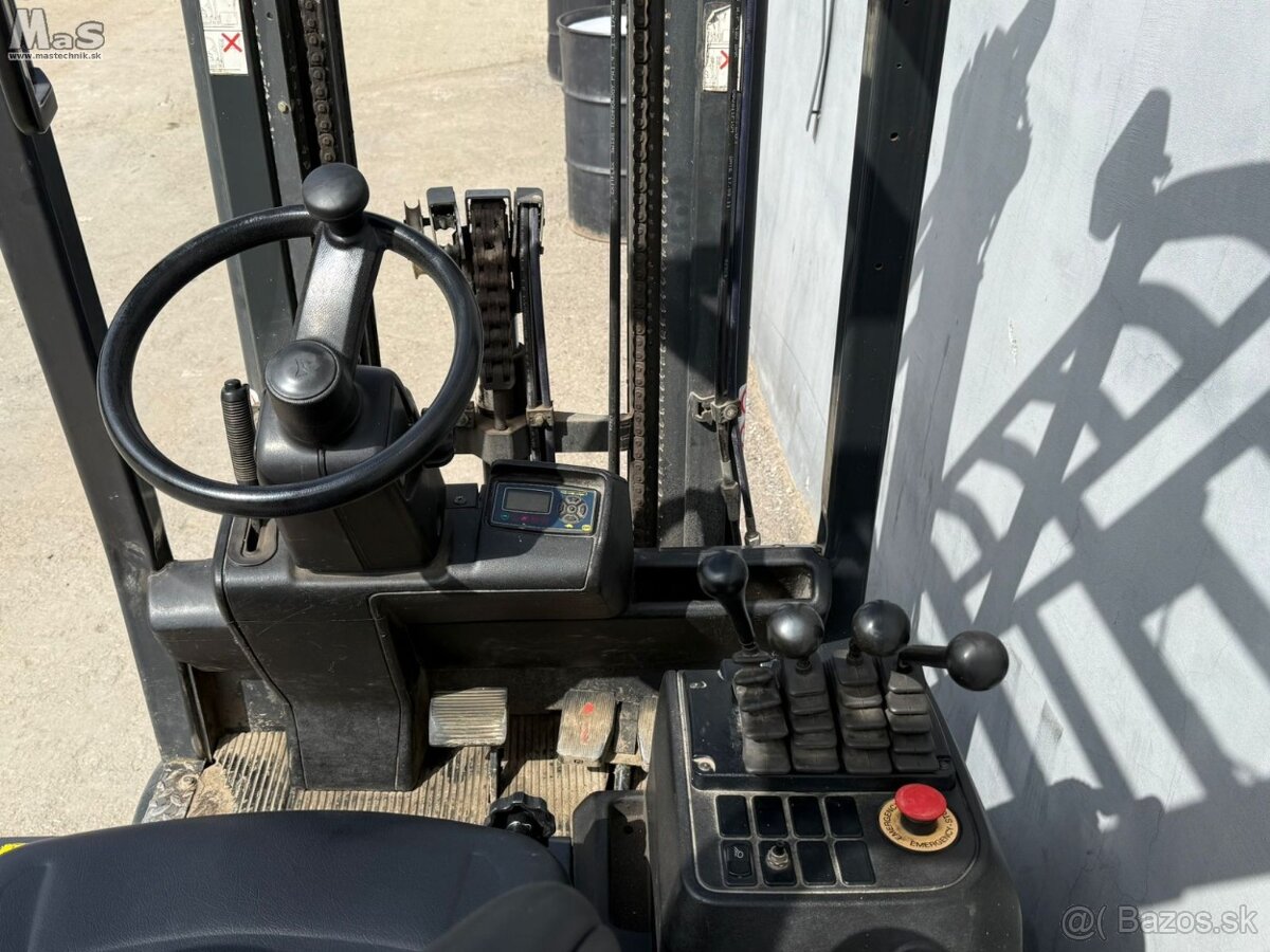 OM XE16AC Elektrický - 5