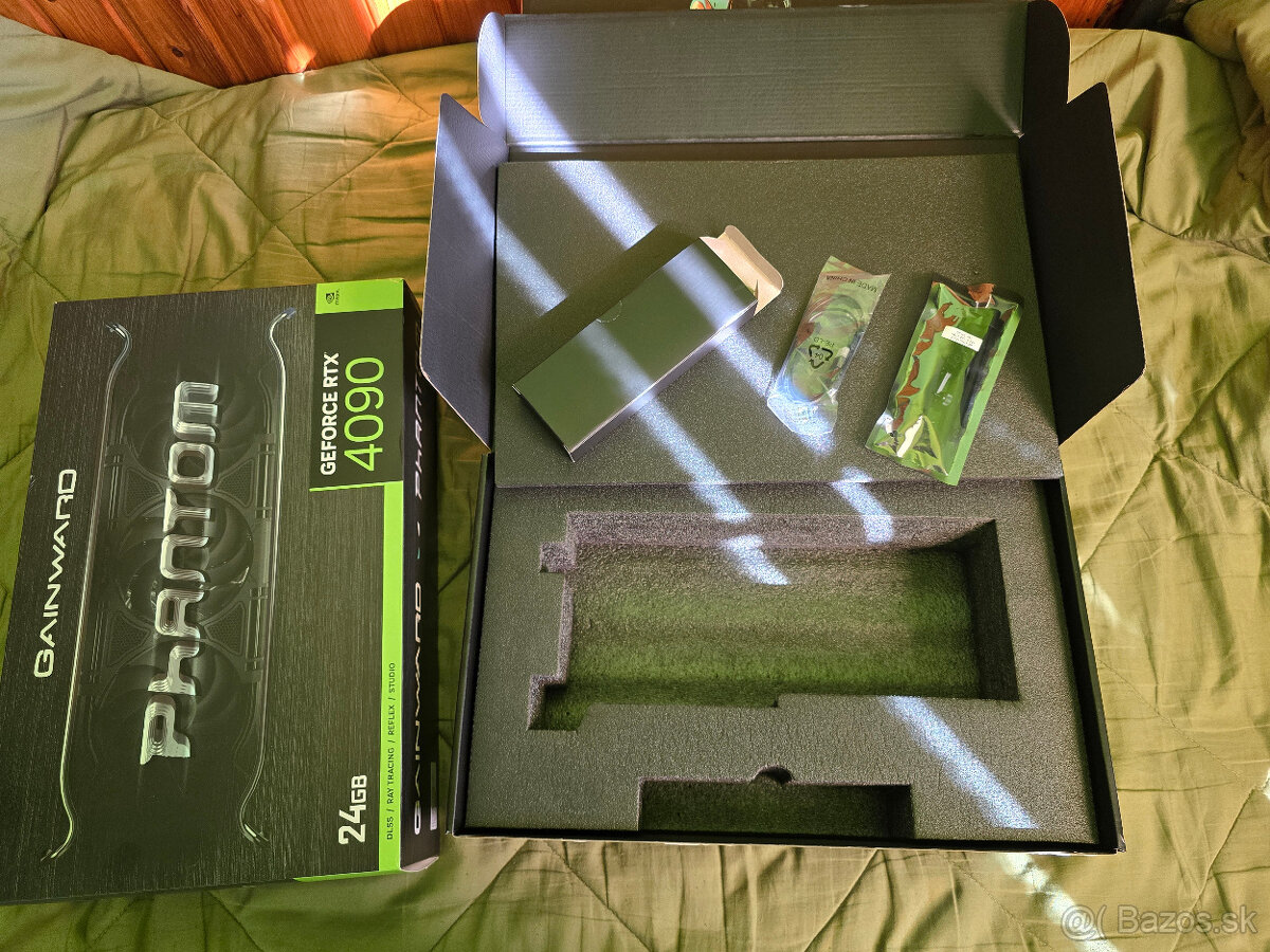 Krabica a antisag bracket od RTX 4090 kariet - 5