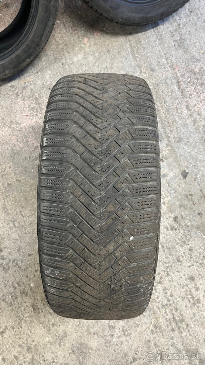 Predám zimné gumy 225/45 17” - 5