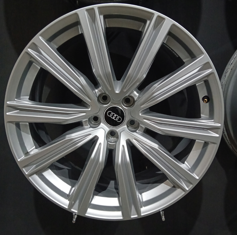 Originál Audi Q7 SQ7 Q8 SQ8 R20 - 5