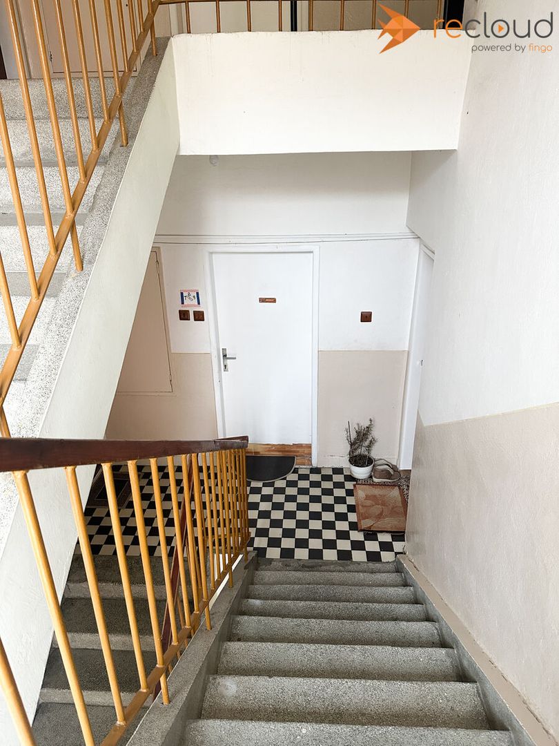 2 izbový byt v centre mesta Rimavská Sobota - nám. Š.M.Daxne - 5